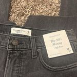 Abercrombie & Fitch NWT  The 90’s Skinny Jeans 28 6 Photo 2