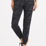 Vuori  Performance Jogger Photo 7