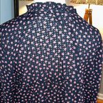 ON 34th Elegant Navy Floral Blouse size M Blue Size M Photo 6