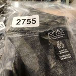 Jones New York  women's gray high Low  tank top size L Photo 8