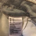 American Eagle Light Wash Jean Short Photo 3