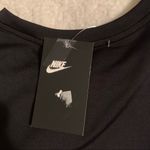 Nike Women’s Muscle/Tank Top Photo 5