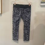 SoulCycle  Nike Women’s  Black and Gray cropped Leggings.  Size small. Photo 8