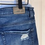 BKE  Buckle Parker Distressed Denim Jean Shorts Women’s Size 29 Photo 6