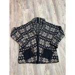 Free People - RARE - Hidden Snowflake
Inside Out Cardigan Size XS Oversized Fit Photo 2