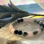 Handmade ππ Kiwi Jasper + black obsidian + rose quartz π₯ bracelet Photo 2
