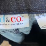 Denim & Co NWOT Easy Stretch Straight Leg Crop Jeans Raw Hem 26W Dark Blue Wash Photo 3