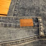 Judy Blue  cropped bootcut distressed 3/26 Photo 9
