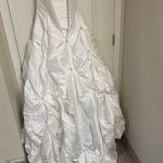 Maggie Sottero wedding dress size 8. White Photo 8