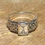 Sterling Silver Vintage Marcasite & White Topaz Dainty 925 Ring Photo 1
