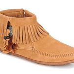 Minnetonka CONCHO FEATHER SIDE ZIP BOOT - Camel - Size 7 Photo 0