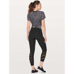 Lululemon Motionful 7/8 Tight 25" size 6 Photo 1