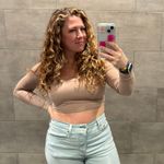 Levi's Ribcage Straight Ankle Jeans Photo 2