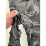 Zyia Forest Camo Luxe Hi-rise Capri 20" Size 4 Photo 4