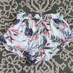 H&M Divided Tropical boho shorts, 4, White Photo 0