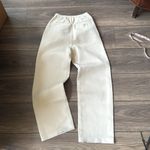 Uniqlo  emits ivory high waisted stretchy oversized pants Photo 4