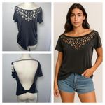 Billabong Open Back Laser Cut Tee Top Black Gray Medium NWT Casual Boho Surf Photo 1