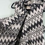 Jolt  Women Black & White Chevron Southwestern Sleeveless Vest Size M Photo 4