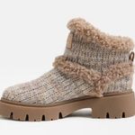 Circus by Sam Edelman NEW Clare Cozy Bootie Color: Natural Multi Knit/Shearling Photo 3