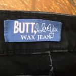 Black Jean Shorts Photo 3