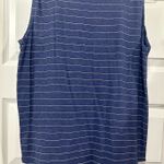 Lululemon  Top. Ladies 8 Photo 2