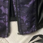 Corset style top purple/black damage zipper M Size M Photo 3