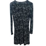 Daisy Fuentes  Knee Length Wrap Dress Black Gray Print Long Sleeve V Neck Size‎ S Photo 1