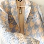 EXPRESS Casual Blue And Pink Blazer Photo 2