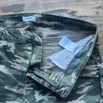 Kensie  Women's Green Camo Print Ankle Skinny Mid Rise Jeans Size 14/32 Photo 4