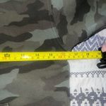 Lululemon  All‎ Yours Hoodie *fleece
Heritage 365 camo green twill multi
Size 0 Photo 1