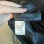 Truth and Pride 100% Leather T shirt Black Size L Photo 9