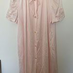 Lauren Lorraine Lorraine Short Robe Large Peachy Pink Nylon Silky Lace Iridescent‎ Buttons Vtg Photo 0