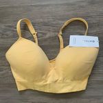 Athleta Embrace Bra Photo 1
