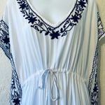 Mila caftan white embroidered maxi beach dress Size XS Photo 2