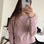 Zobha Crewneck Photo 0