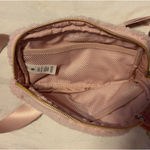 Lululemon  Everywhere Belt Bag Photo 3