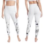 Athleta New White & Black Floral Design Athletic Leggings size XXS  Elation Wildflower Tight Legging Photo 1
