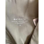 Athleta  Salutation Stash Pocket II Capri Legging Light Green Size Small Photo 3