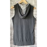 Nike  Gray Sleeveless Hoodie Women S Quarter Zip Pocket Shirt Athleisure Athletic Photo 3