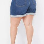 Lane Bryant  Mid-rise Essential Stretch Denim Shorts Size 28 Photo 0