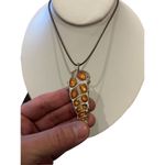 Seashell and cocoon style leather necklace White Photo 2