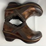 Jambu  Women’s 10 CALI Marble Brown Patent Leather Platform Clogs Photo 1