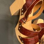 Free People  Photo 1