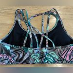 Gap  fit medium impact sports bra tropical pattern size large Photo 4