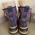 Sorel Winter waterproof Boots Ladies Size 7  Purple Black color Photo 6