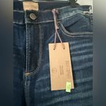 Driftwood NWT  Farrah Flare Jean in Floral Embroidery Size 30 Photo 5