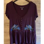 American Eagle Top size M Women henley Embroidered Floral Burgundy Flare Blouse Red Size M Photo 0