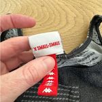 Kappa  - Sleeveless Crop Top in Black & Gray Photo 2