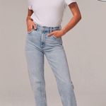 Abercrombie & Fitch Highrise 90s straight jeans Photo 0