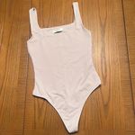 Babaton Aritzia  Original Contour Squareneck Bodysuit Top in Pale‎ Pink Lilac XS Photo 7